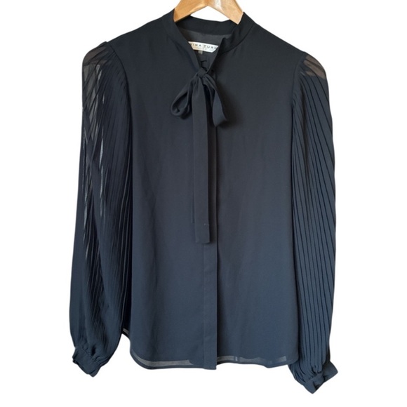 TRINA TURK - Picture 2 of 7